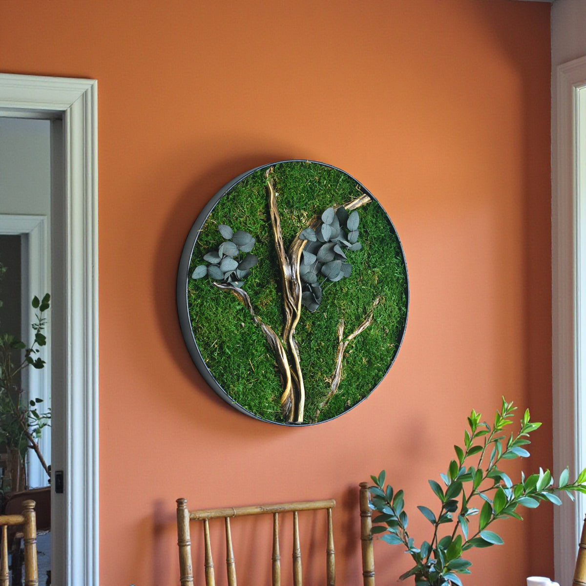 Round Moss Wall Art — Preserved Moss & Driftwood Circle Panel, Black Frame